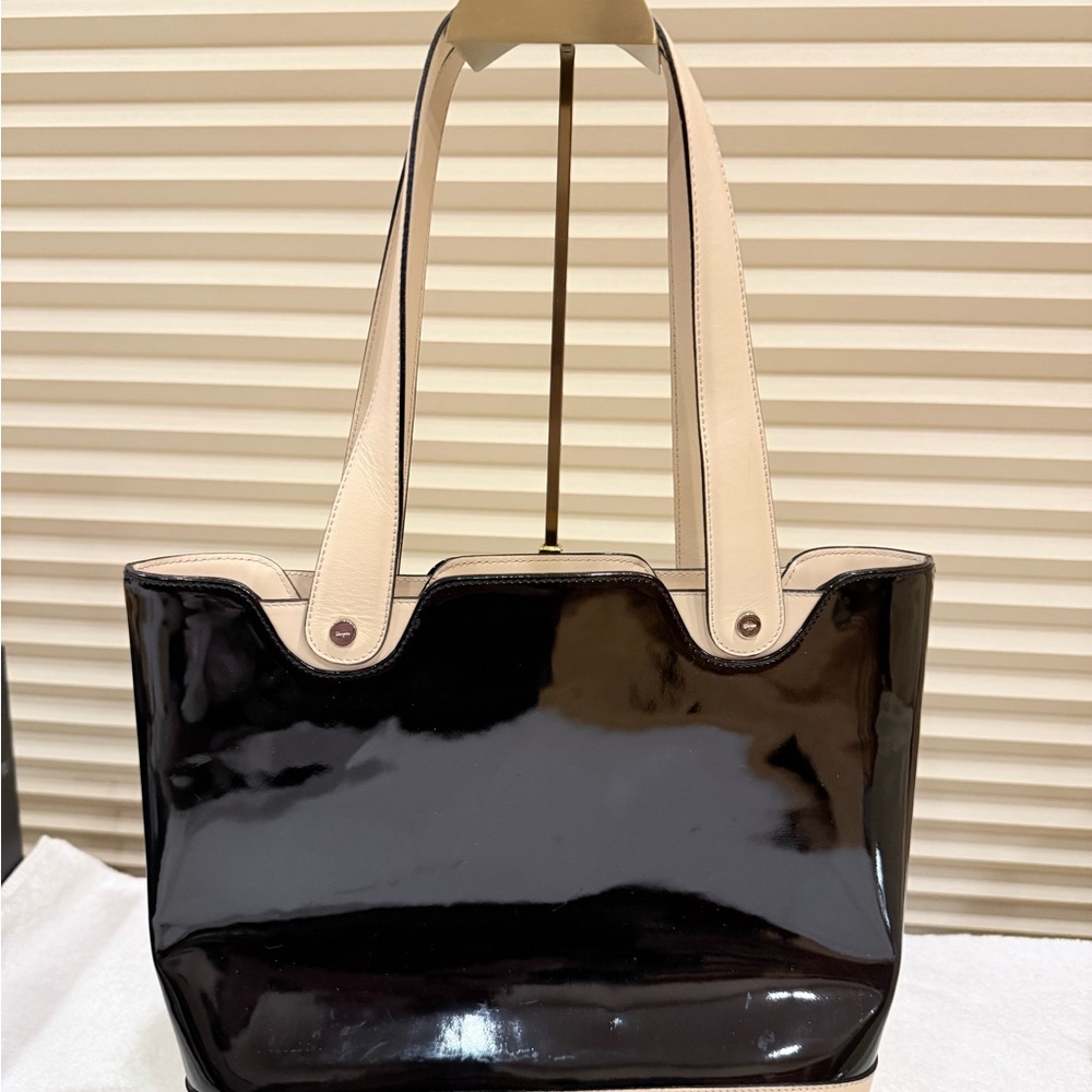 Salvatore Ferragamo Black Patent Leather Shoulder Bag